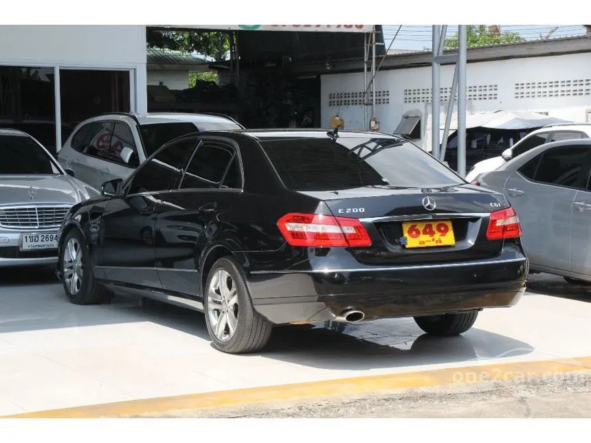 2014 Mercedes-Benz E200 Elegance CGI BlueEFFICIENCY Sedan