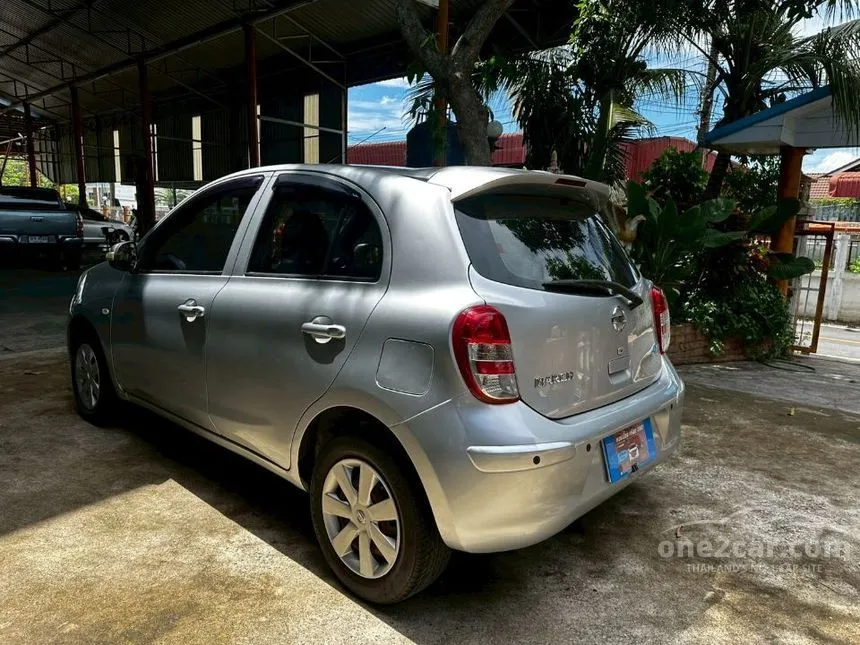 2013 Nissan MARCH VL Hatchback