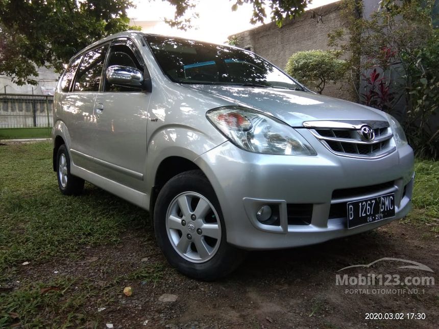 Avanza G 2010 Silver: Legenda Jalanan yang Tak Lekang Oleh Waktu