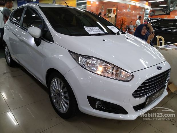 Ford Bekas Murah - Jual beli 950 mobil di Indonesia - Mobil123 Ford Bekas Murah - Jual beli 950 mobil di Indonesia - Mobil123