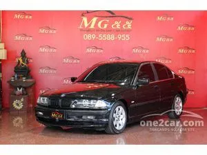 2002 BMW 323i 2.4 SE Sedan