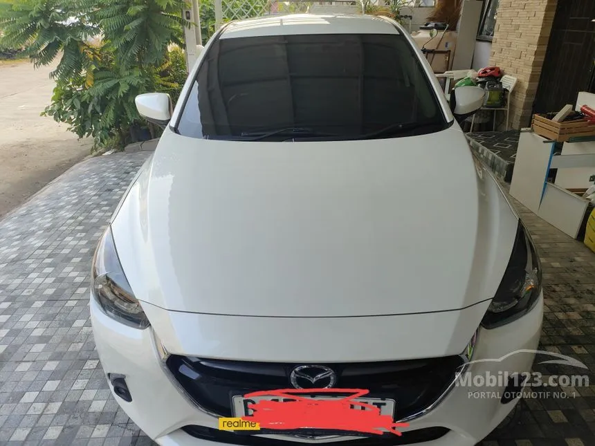 Jual Mobil Mazda 2 2017 R 1.5 di DKI Jakarta Automatic Hatchback Putih Rp 185.000.000