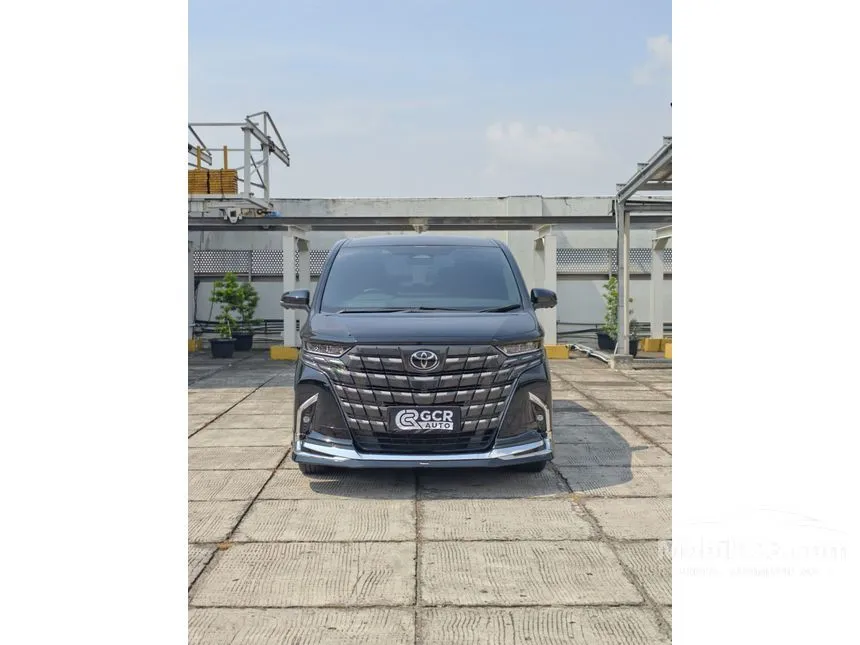 2025 Toyota Alphard HEV Modelista MPV