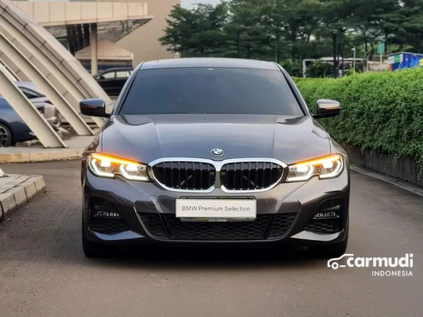 2021 BMW 330i M Sport Sedan