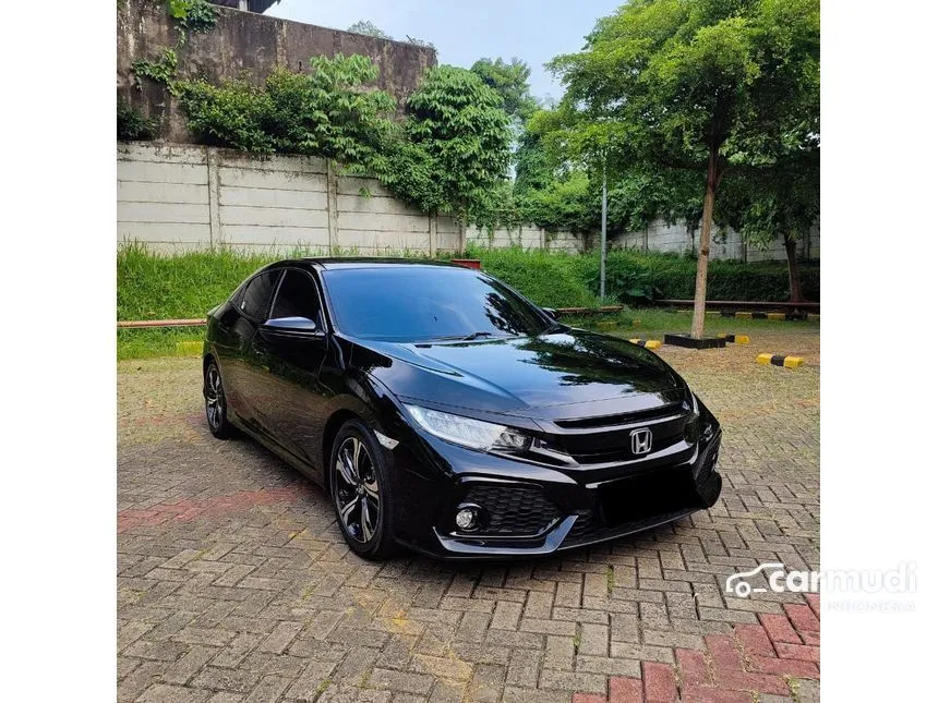 2018 Honda Civic E Hatchback