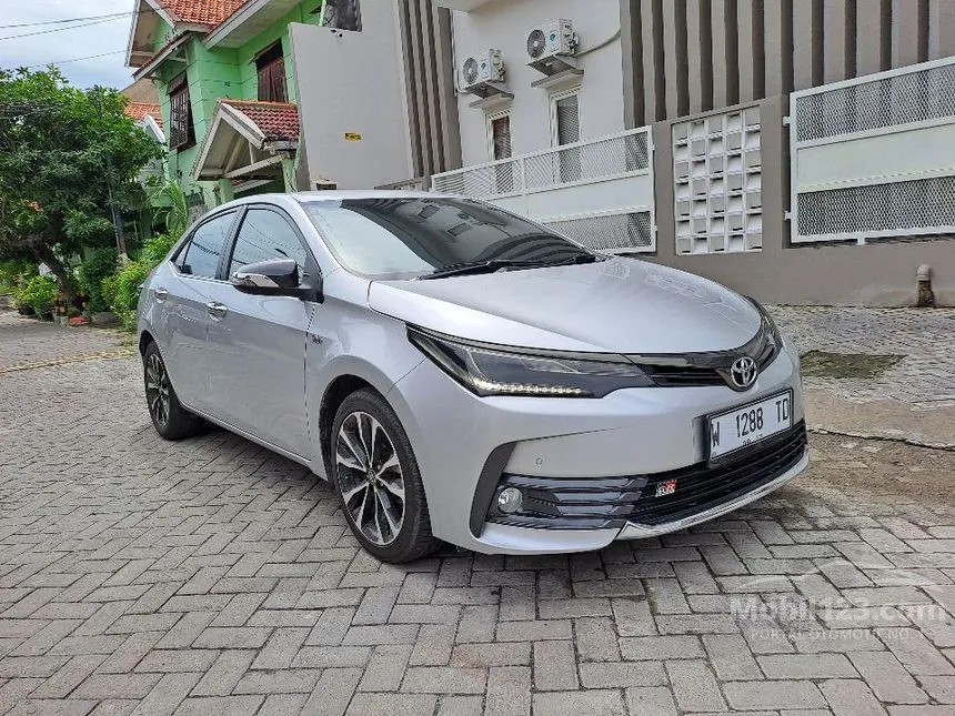 Jual Mobil Toyota Corolla Altis 2017 V 1.8 di Jawa Timur Automatic Sedan Silver Rp 205.000.000