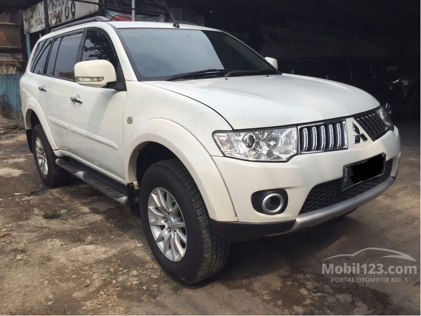6400 Koleksi Gambar Mobil Pajero Sport Exceed 2011 Terbaru