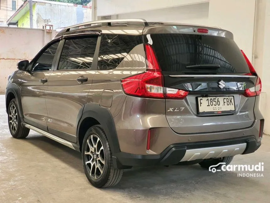 2023 Suzuki XL7 Zeta SUV