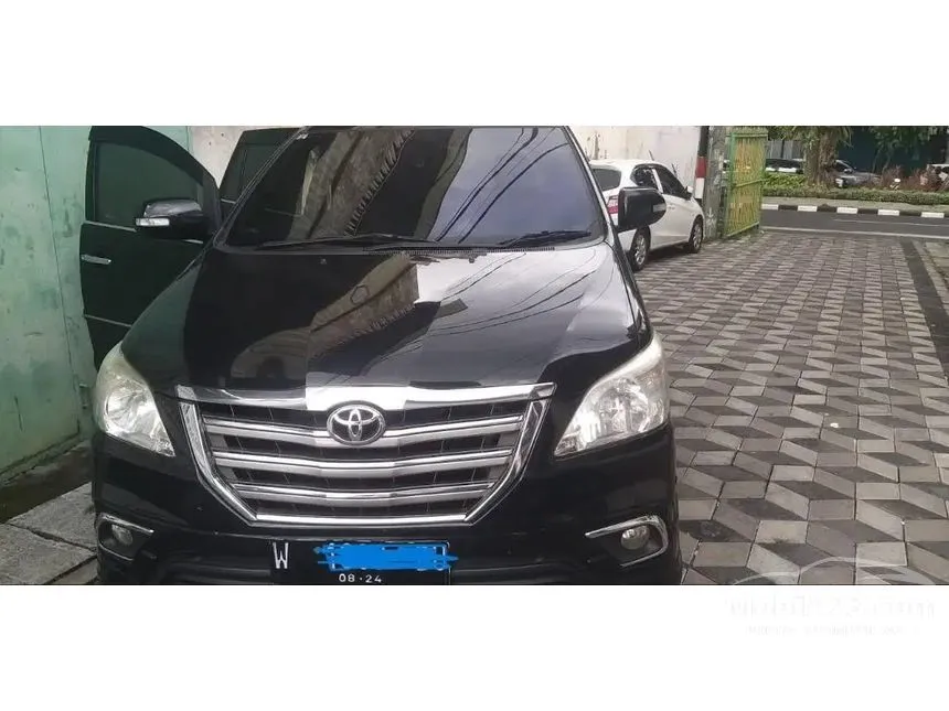 Jual Mobil Toyota Kijang Innova 2014 V Luxury 2.0 di Jawa Timur Automatic MPV Hitam Rp 190.000.000