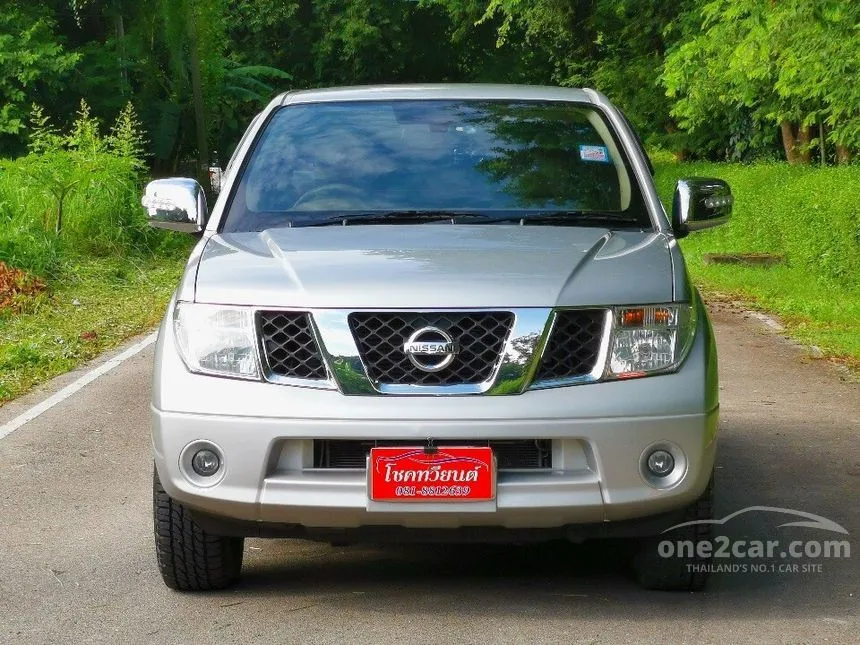 2009 Nissan Frontier Navara LE Pickup