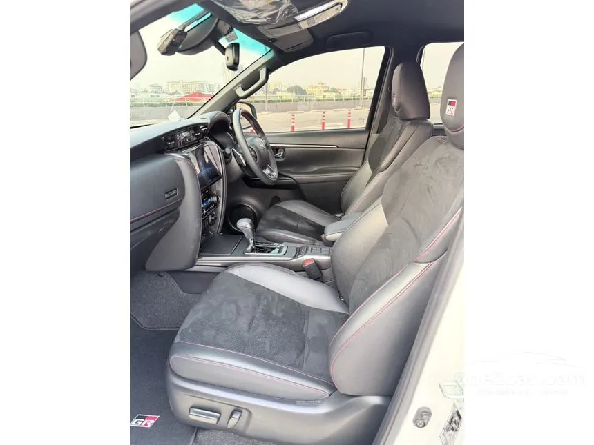 2023 Toyota FORTUNER GR Sport SUV