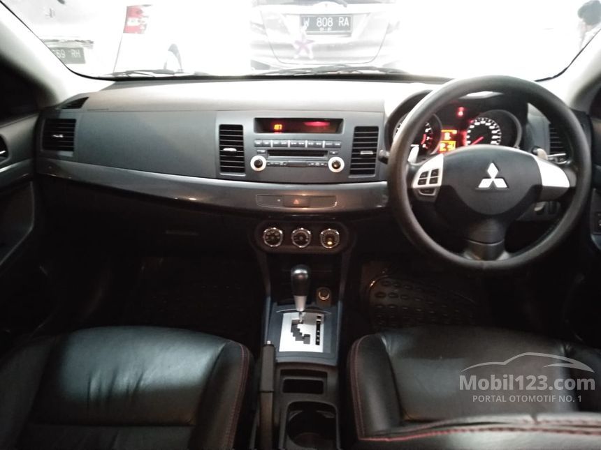 Jual Mobil Mitsubishi Lancer 2010 2.0 GT 2.0 di Jawa Timur Jual Mobil Mitsubishi Lancer 2010 2.0 GT 2.0 di Jawa Timur