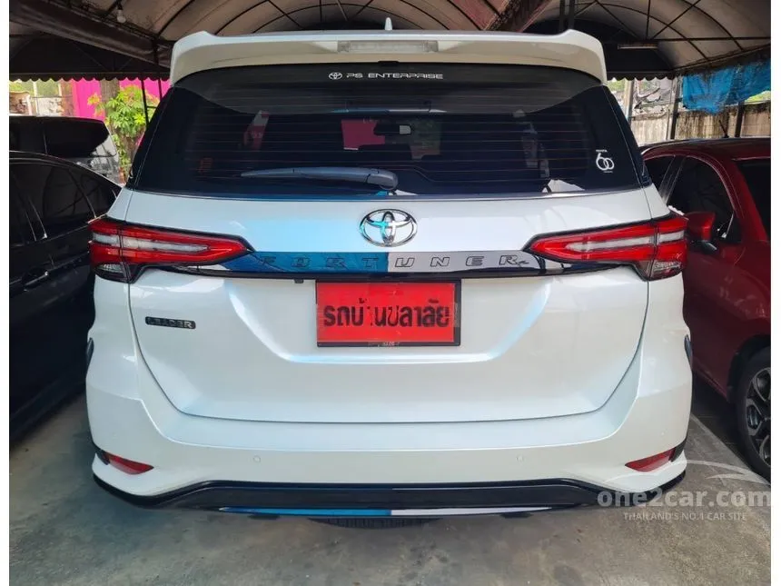 2023 Toyota FORTUNER Leader V SUV