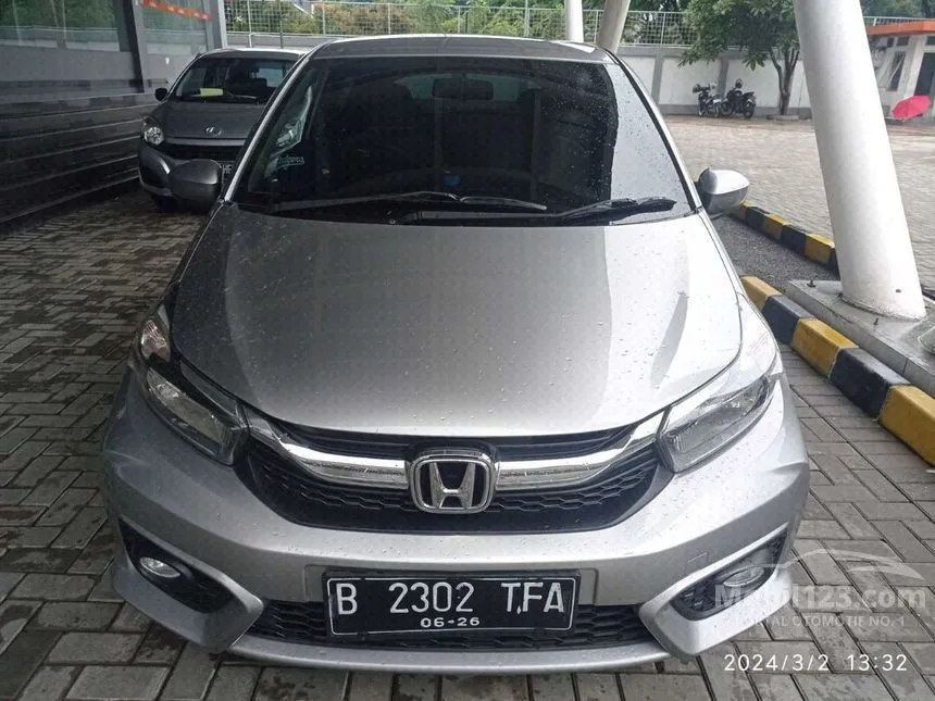 Jual Mobil Honda Brio 2021 E Satya 1.2 di DKI Jakarta Manual Hatchback Silver Rp 139.000.000