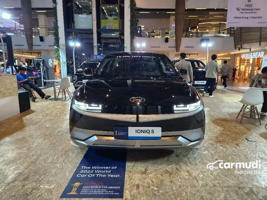 2024 Hyundai IONIQ 5 Signature Long Range SUV