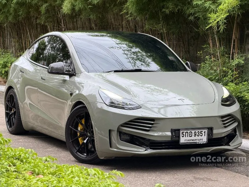 2023 TESLA Model Y Performance SUV