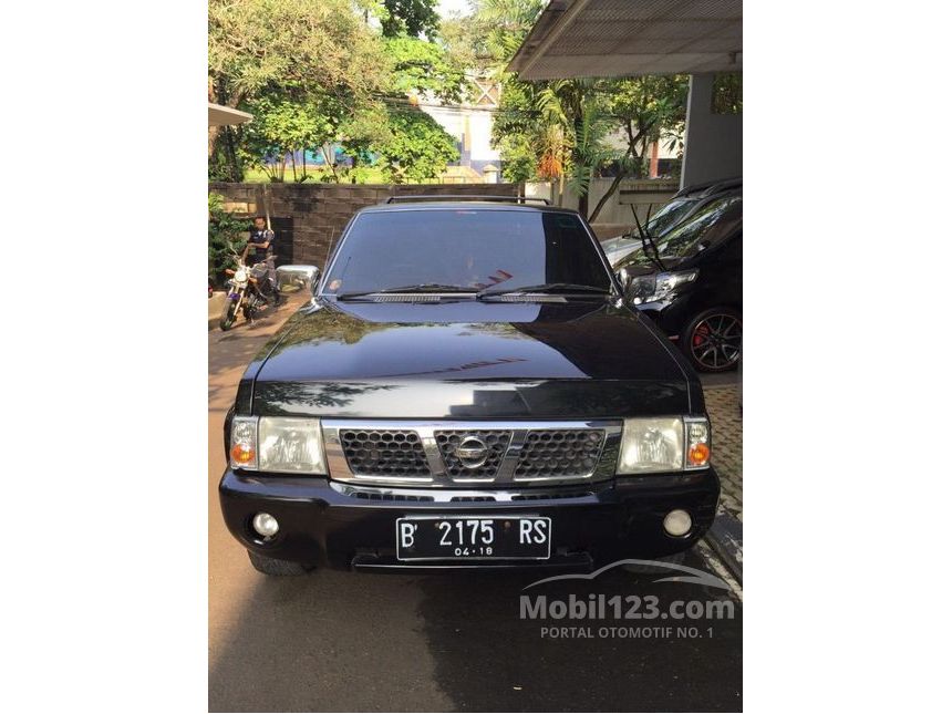 Jual Mobil Nissan Terrano 2003 Spirit S1 2.4 di DKI 