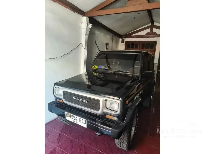Jual Mobil Daihatsu Taft 1992 Taft 4x4 2.8 di Jawa Timur Manual Jeep Hitam Rp 123.000.000