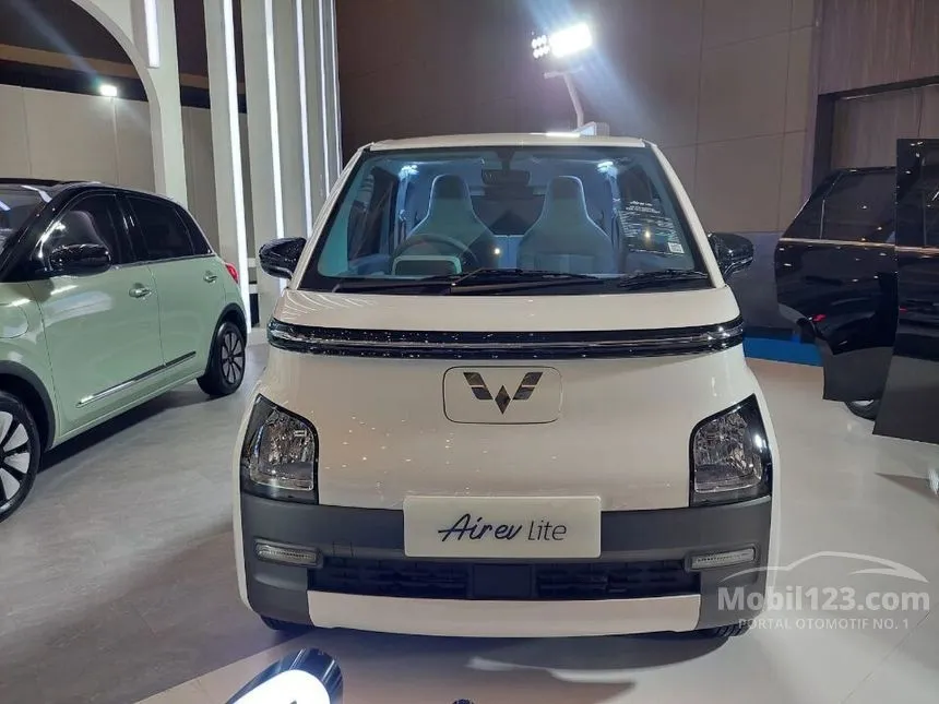 Jual Mobil Wuling EV 2024 Air ev Lite di DKI Jakarta Automatic Hatchback Putih Rp 177.000.000