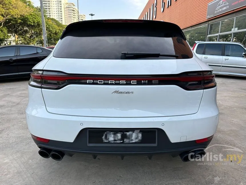 2018 Porsche Macan SUV