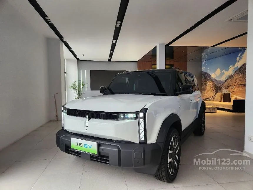 2025 Chery Omoda J6 EV IWD SUV