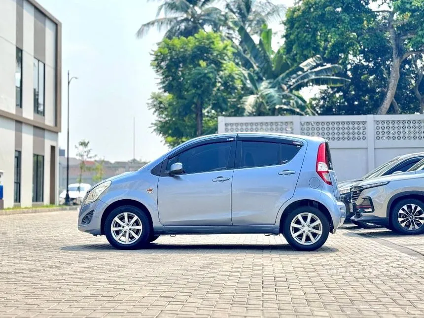 2013 Suzuki Splash Hatchback