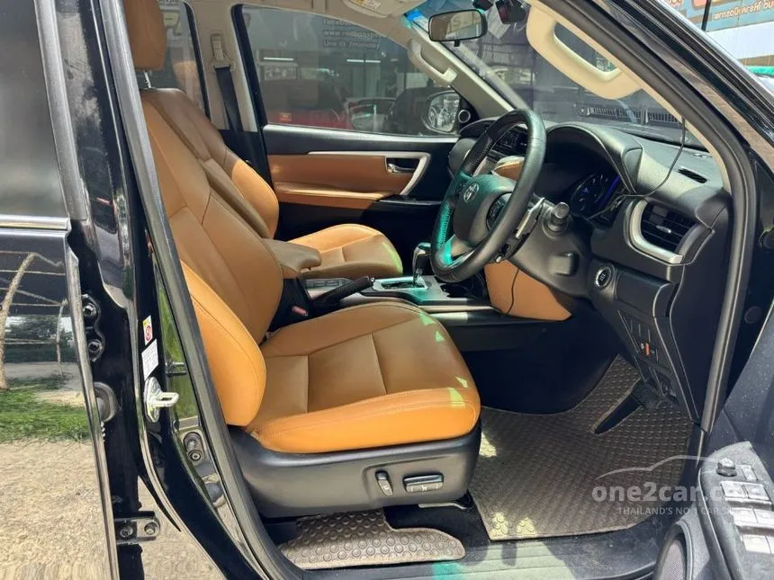 2017 Toyota FORTUNER V SUV