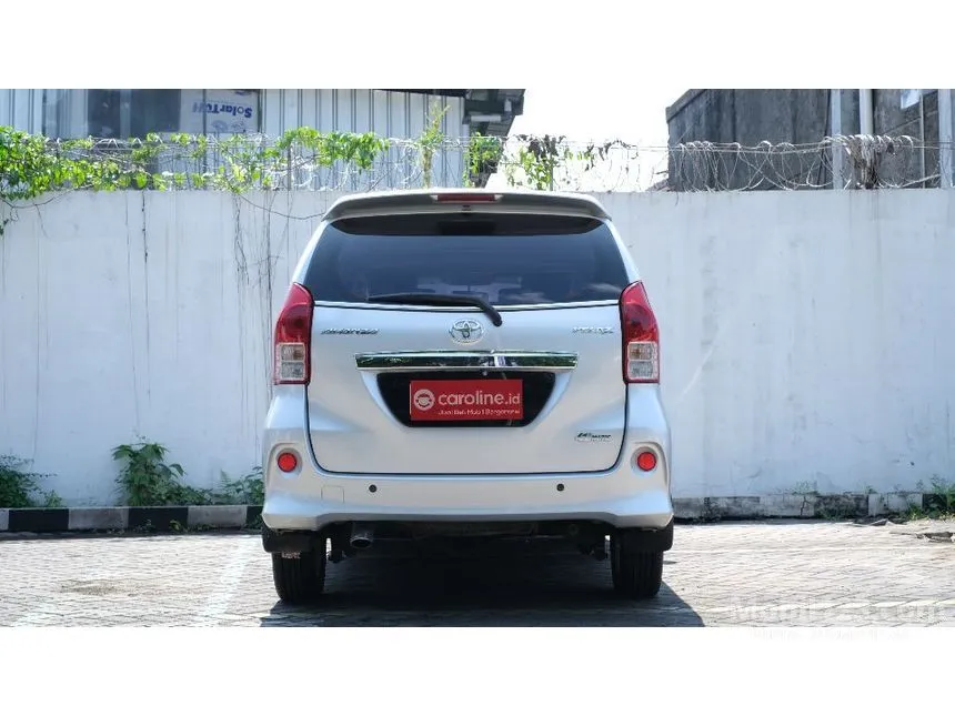 2013 Toyota Avanza Veloz MPV