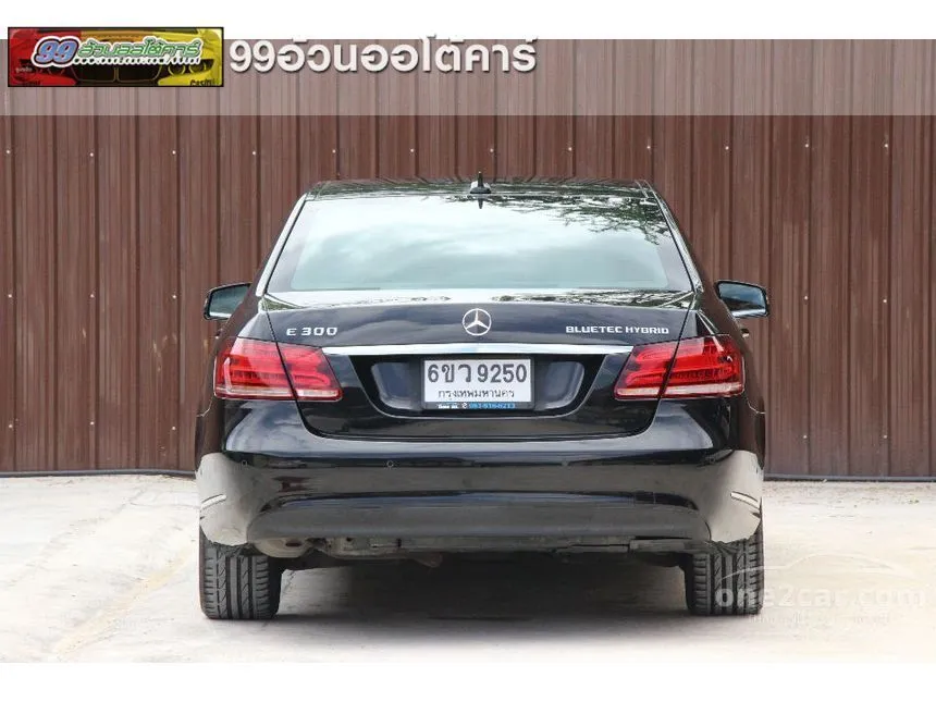 2016 Mercedes-Benz E300 Blue TEC Hybrid Sedan