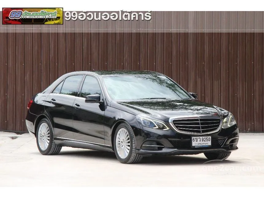 2016 Mercedes-Benz E300 Blue TEC Hybrid Sedan