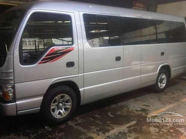 Isuzu Elf NKR 55 MICROBUS LWB Manual Mobil Bekas Baru 