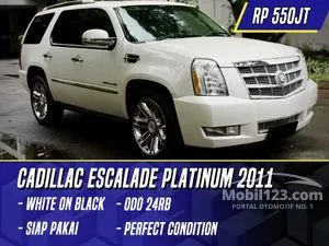 2011 Cadillac Escalade 6.2 Platinum SUV