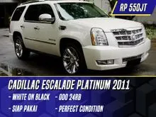 2011 Cadillac Escalade 6.2 Platinum SUV Cadilac White on Black Putih