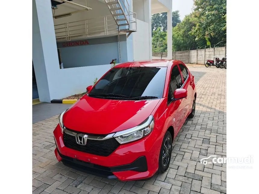 Jual Mobil Honda Brio 2023 E Satya 1.2 di Jawa Barat Automatic Hatchback Merah Rp 137.000.000