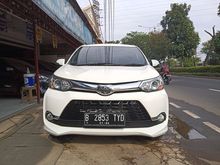 Toyota Grand Avanza Veloz 1.5 AT 2018 Putih .