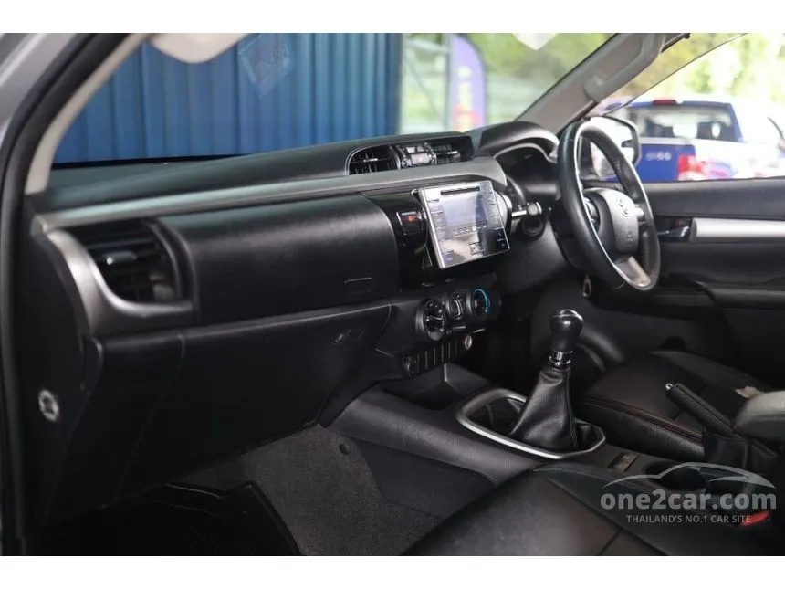 2017 Toyota Hilux Revo Prerunner E Plus Pickup