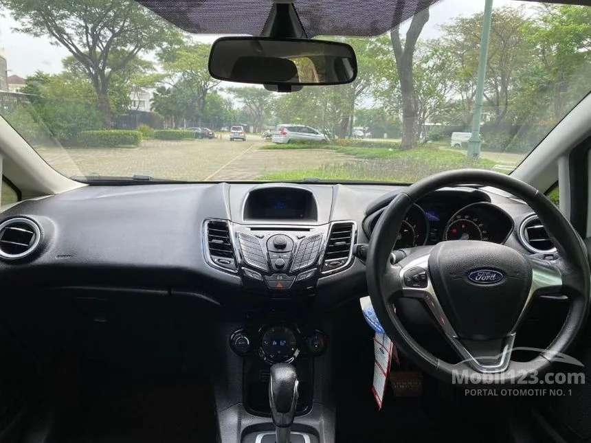 2016 Ford Fiesta Sport Hatchback