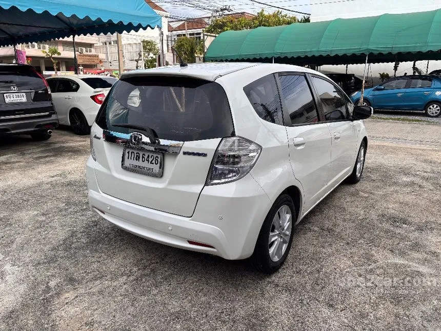 2013 Honda JAZZ Hybrid Hatchback