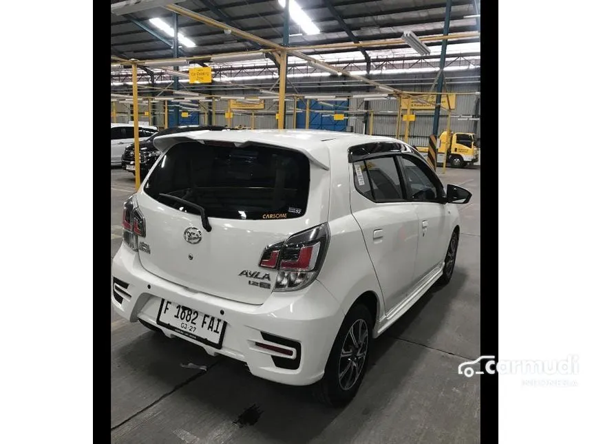 2022 Daihatsu Ayla R Hatchback