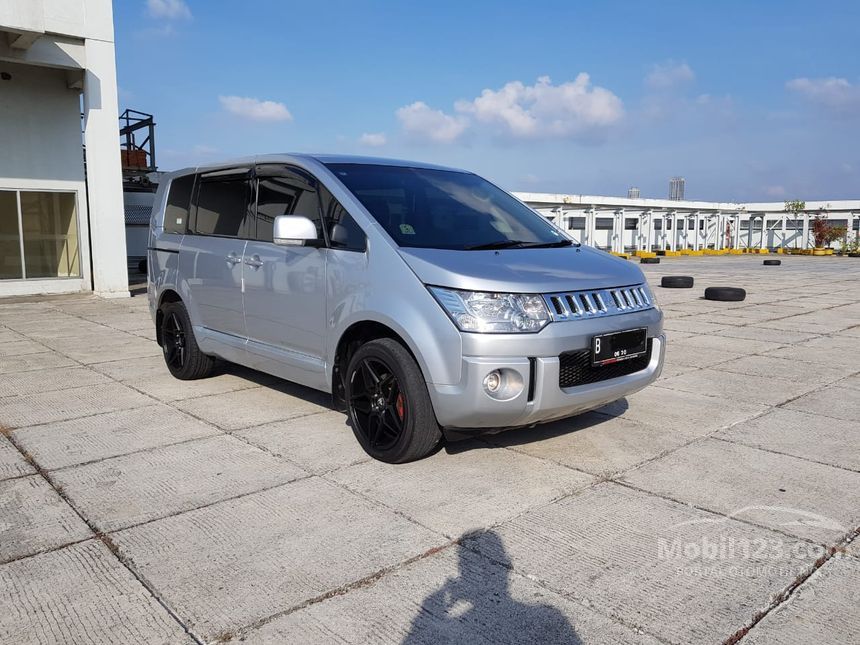 Mitsubishi delica d5 обзор