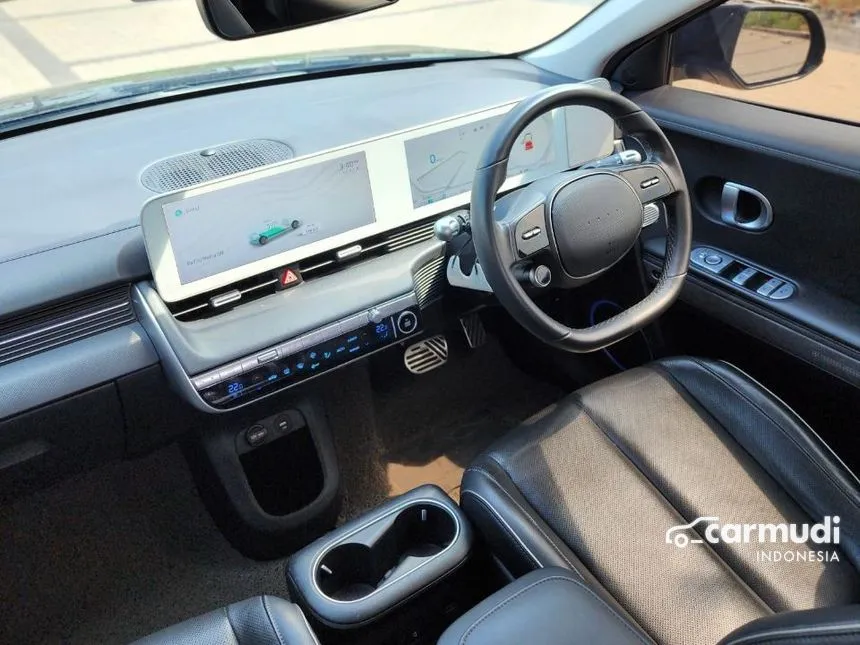 2022 Hyundai IONIQ Signature Coupe