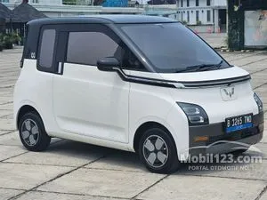 2022 Wuling Air EV Long Range Hatchback