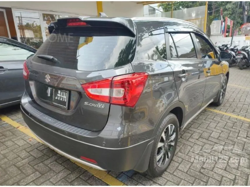 2021 Suzuki SX4 S-Cross Hatchback