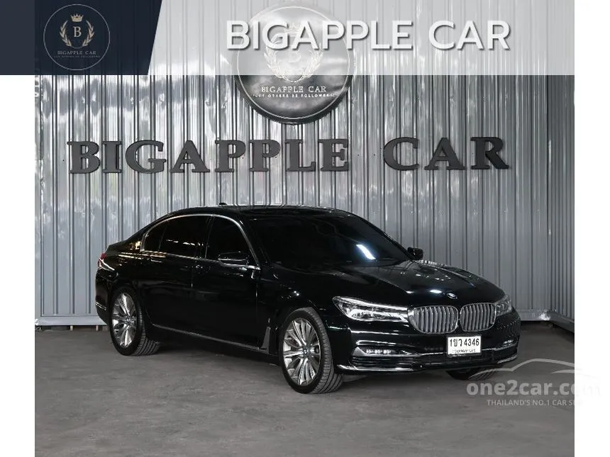 2017 BMW 740Le xDrive Pure Excellence Sedan