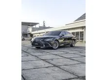 2024 Lexus ES 300h 2.5 Ultra Luxury Sedan Paket Kredit BCA Finance Siap Pakai Terima Tukar Tambah Cash Kredit Siap Pakai Perfect Condition