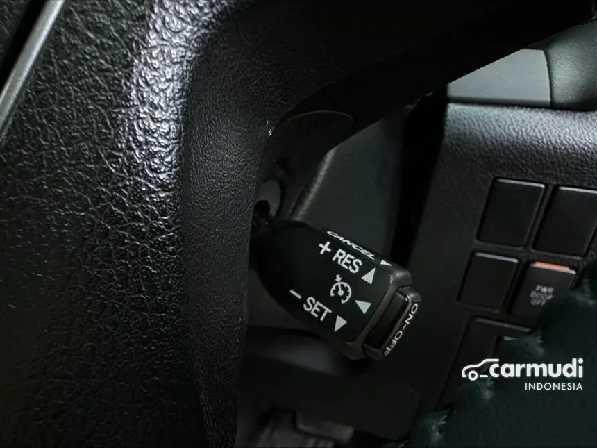 2016 Toyota Alphard G MPV