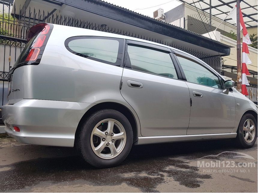 Jual Mobil  Honda  Stream  2004 2 2 0 di DKI Jakarta  