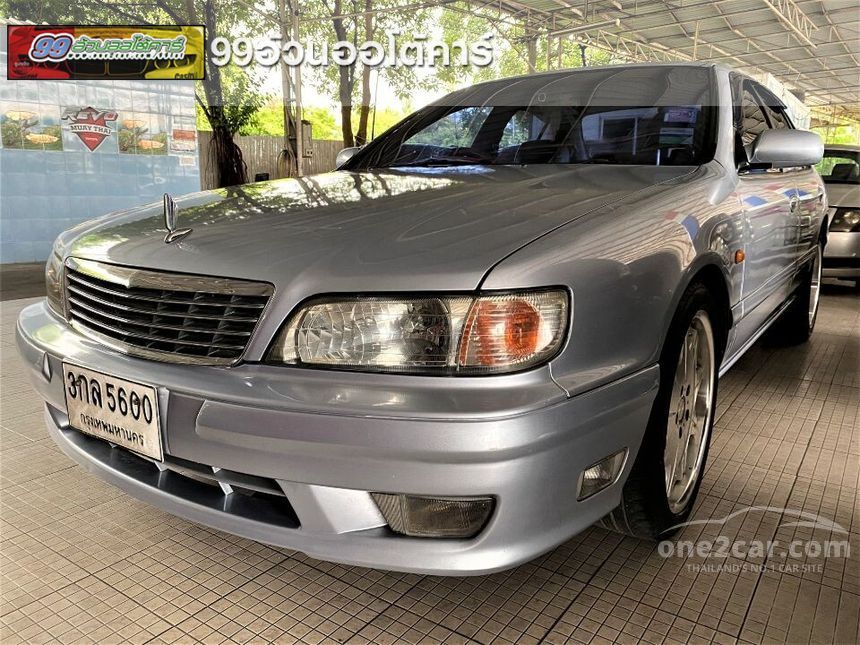 Nissan cefiro 2000