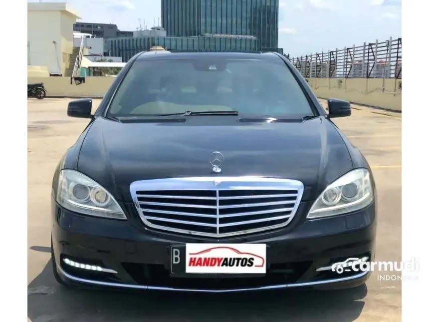 2010 Mercedes-Benz S500 L Sedan