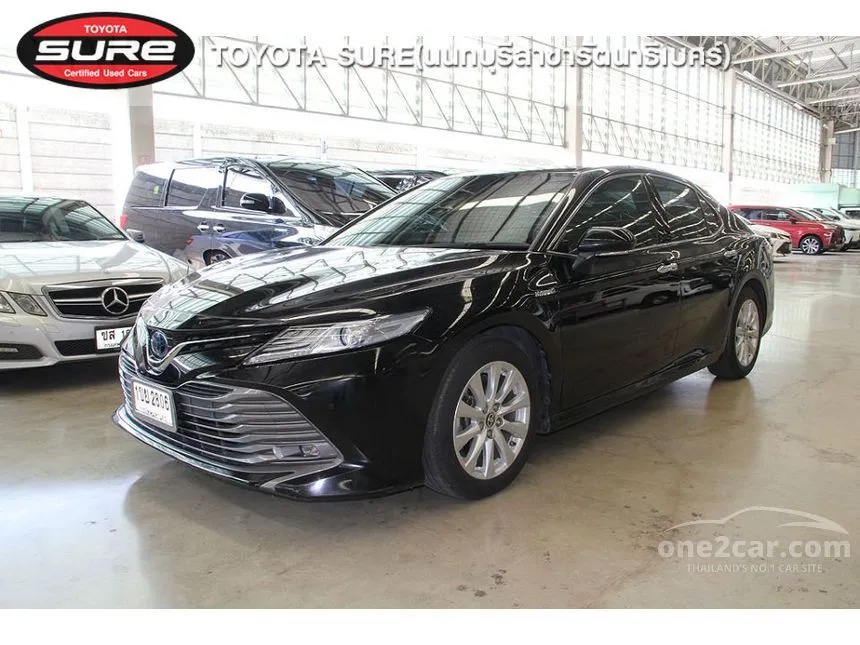 2020 Toyota CAMRY Hybrid Premium Sedan